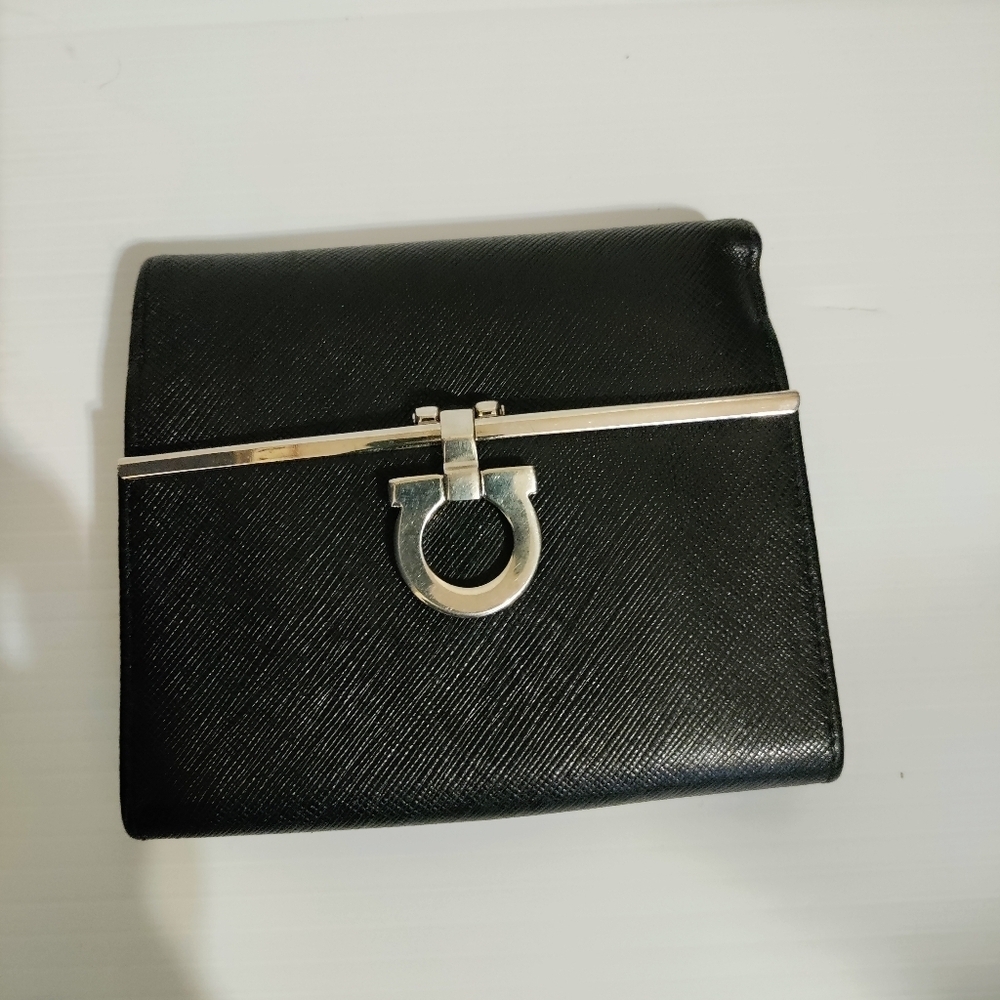 Authentic Salvatore Ferragamo Leather "Gancini" Key Ring Wallet